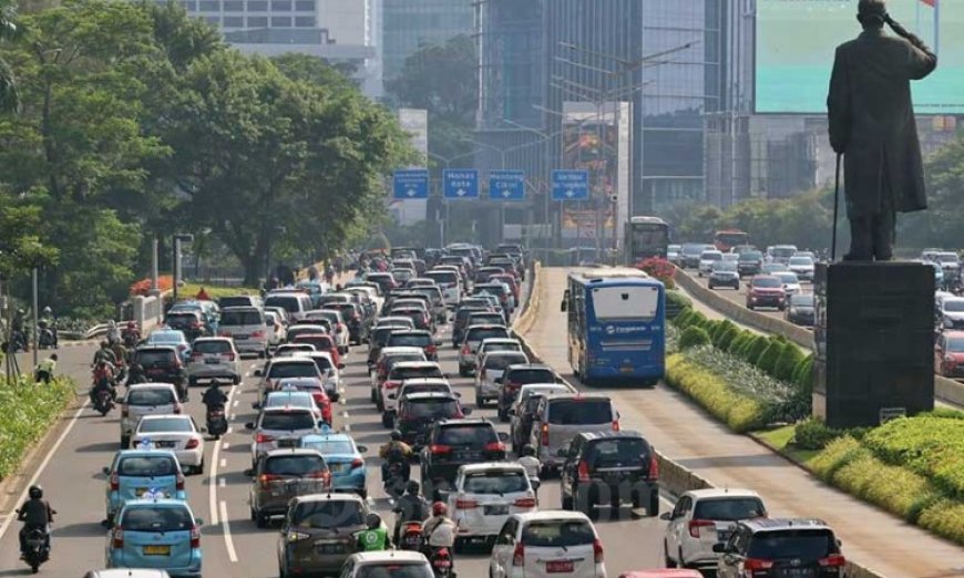 Dharma-Kun: Perbaiki Manajemen Transportasi Umum untuk Atasi Macet di Jakarta